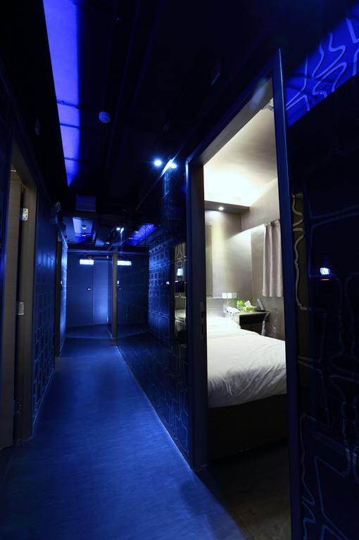 K & B Hostel Hong Kong Bagian luar foto